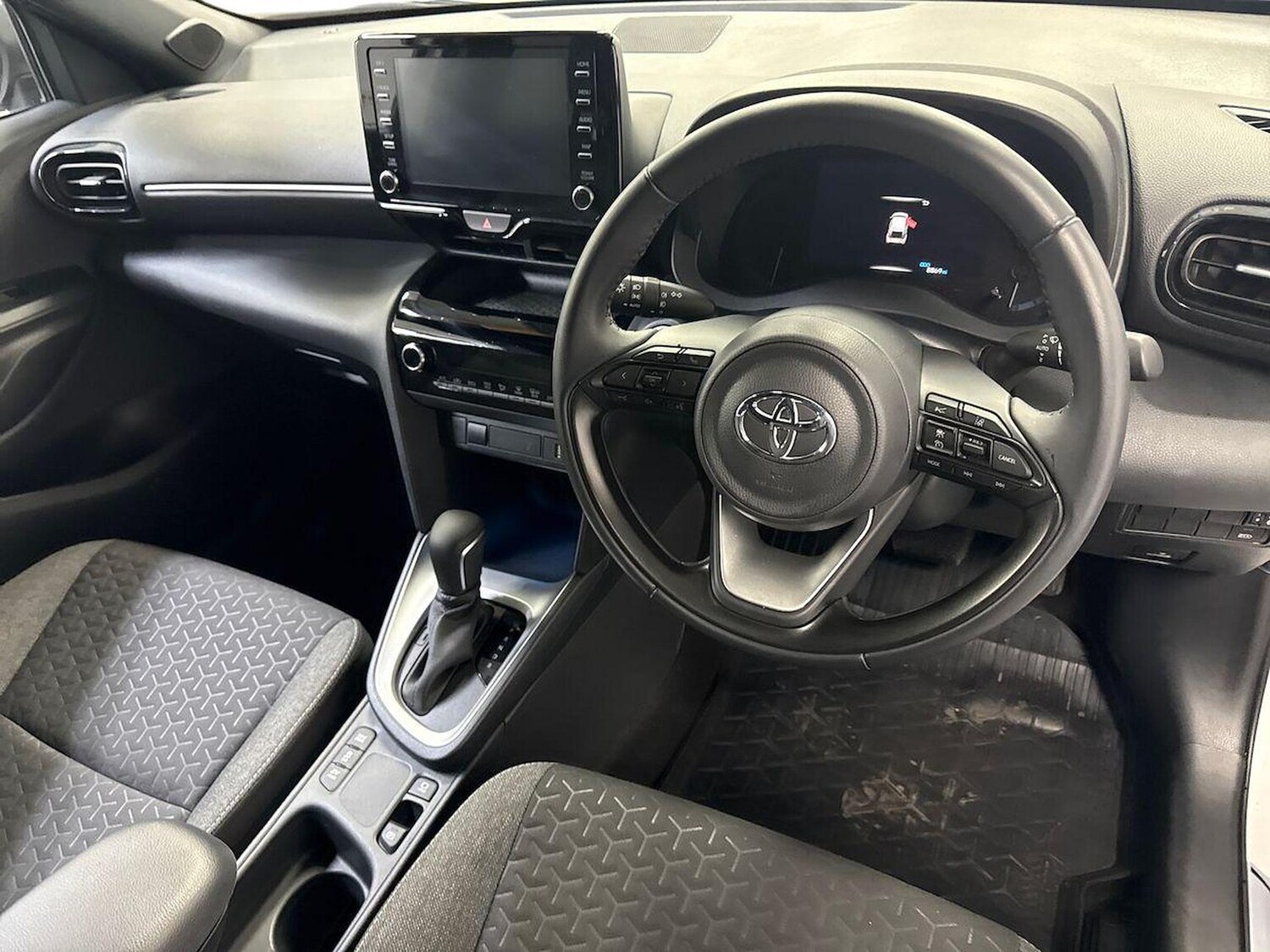 Used Toyota Yaris Cross 2023 for sale - 78194239: Photo 10