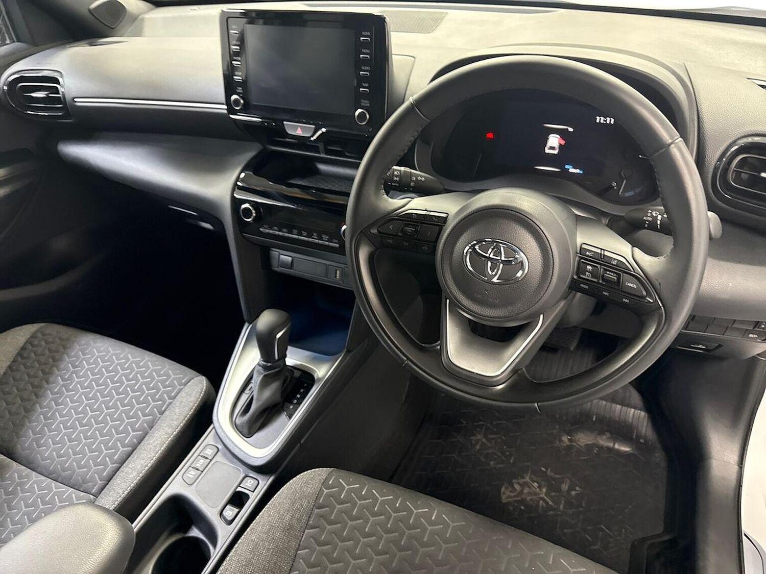 Used Toyota Yaris Cross 2023 for sale - 78194239: Photo 11