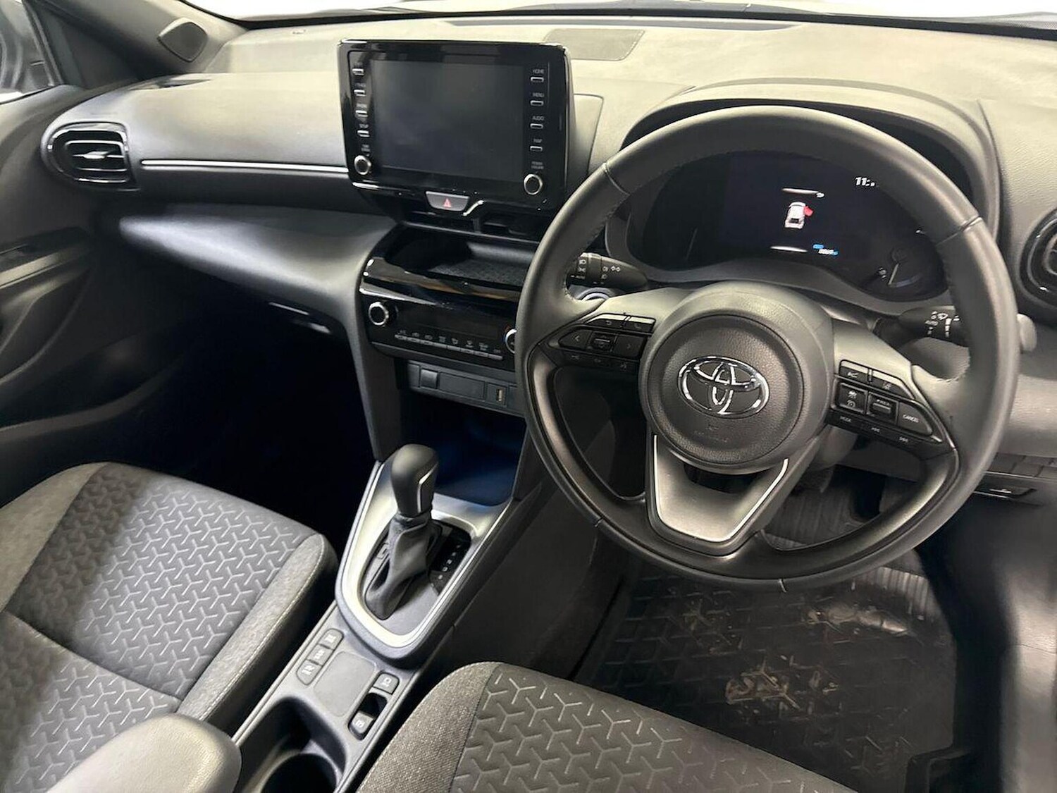 Used Toyota Yaris Cross 2023 for sale - 78194239: Photo 17