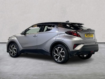 Used Toyota C-HR 2022 for sale - 75546369: Photo