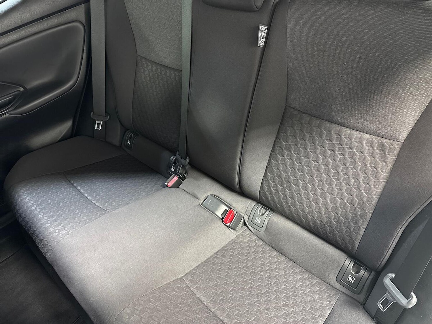 Used Toyota Yaris 2023 for sale - 77715375: Photo 16