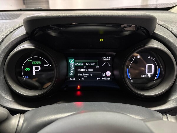 Used Toyota Yaris Cross 2023 for sale - 75701185: Photo 10