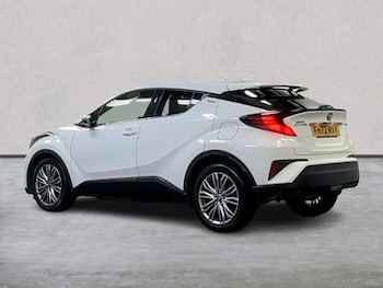 Used Toyota C-HR 2023 for sale - 75968896: Photo