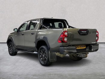 Used Toyota Hilux 2023 for sale - 75491163: Photo