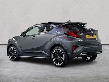 Used Toyota C-HR 2026 for sale - 78614995: Photo