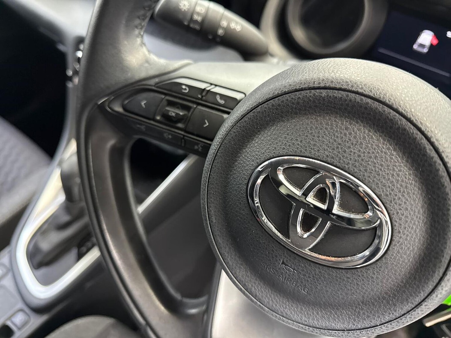 Used Toyota Yaris 2024 for sale - 77845337: Photo 25