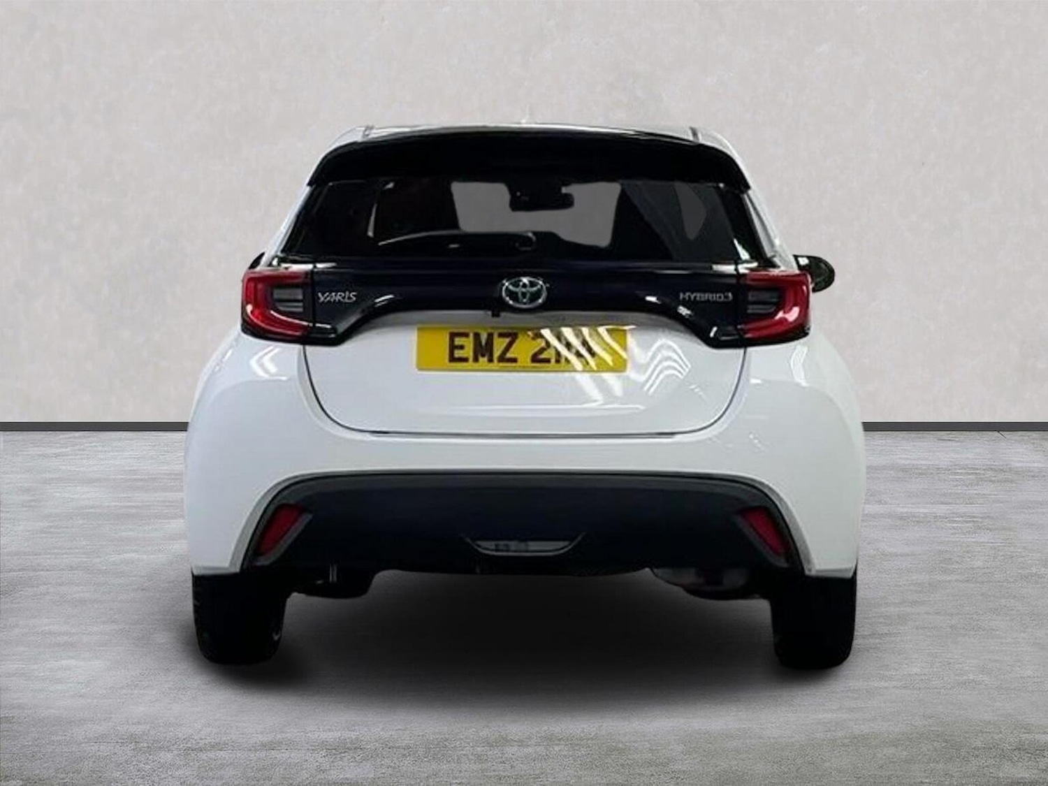 Used Toyota Yaris 2024 for sale - 77845337: Photo 4