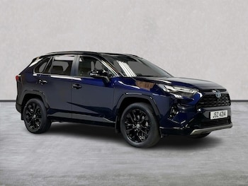 2022 - 2.5 Vvt-I Hybrid Dynamic 5Dr Cvt