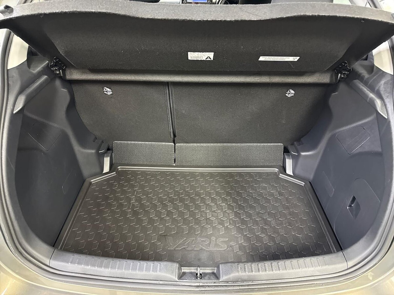 Used Toyota Yaris 2023 for sale - 78194215: Photo 19