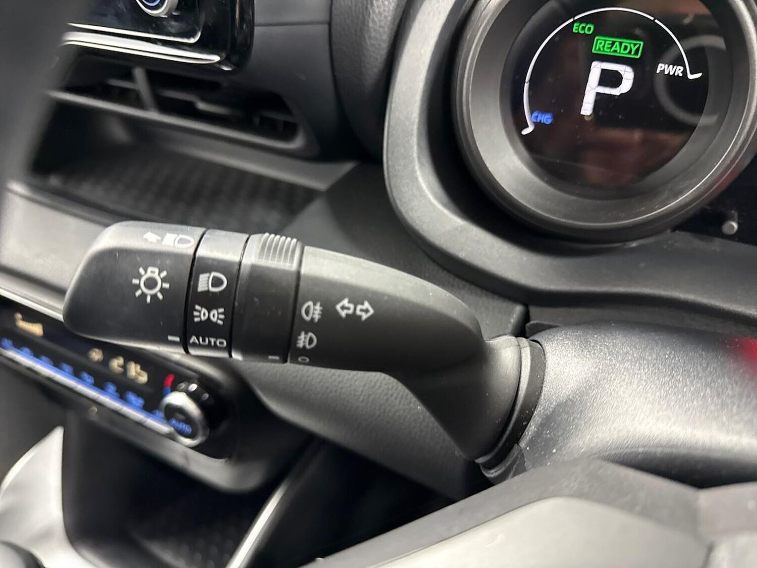 Used Toyota Yaris 2023 for sale - 78194215: Photo 28