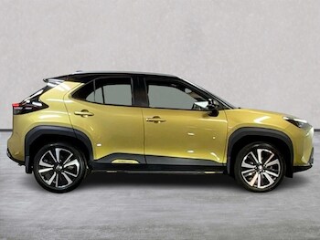 Used Toyota Yaris Cross 2022 for sale - 75694772: Photo