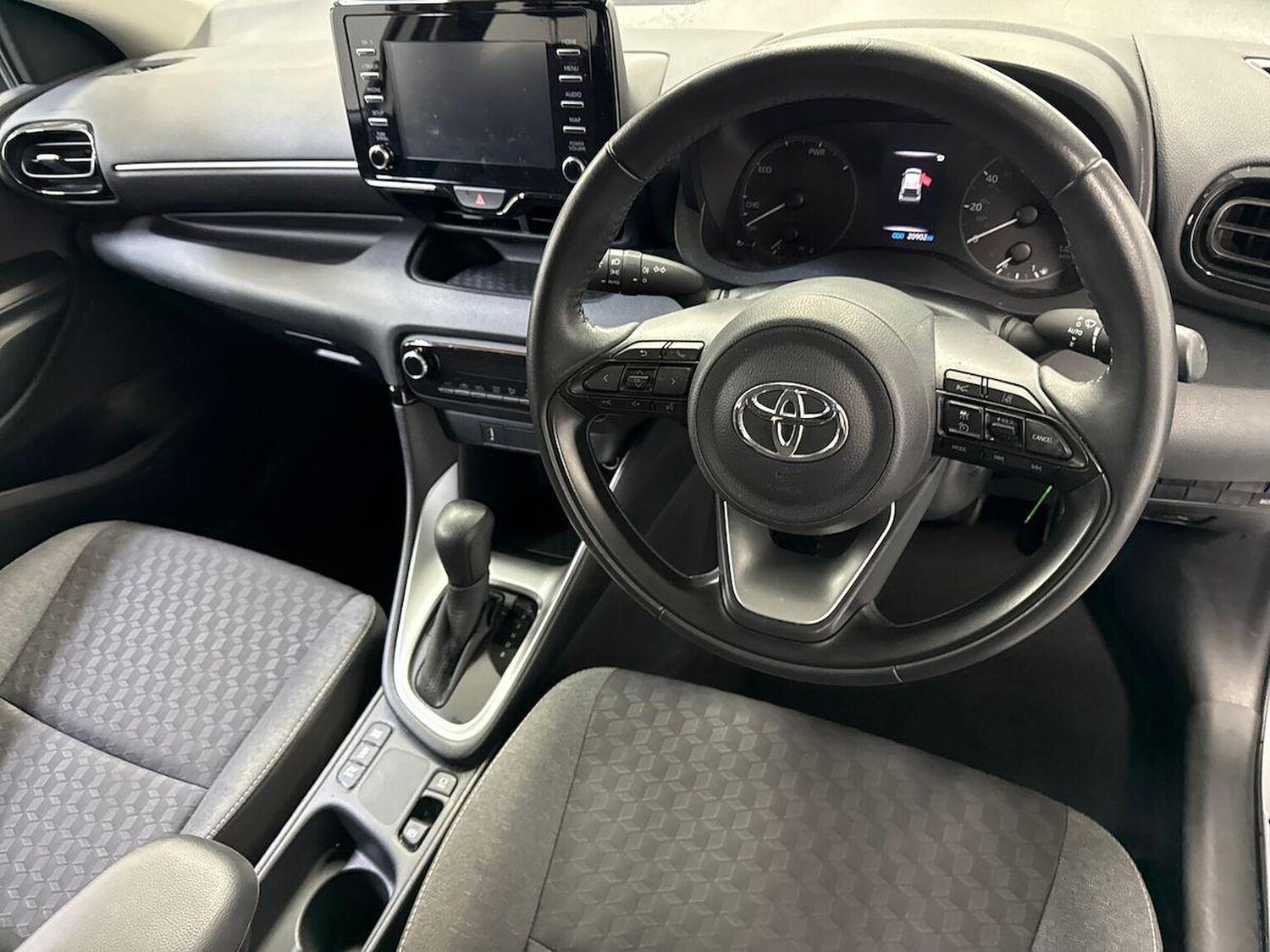 Used Toyota Yaris 2023 for sale - 78192772: Photo 17