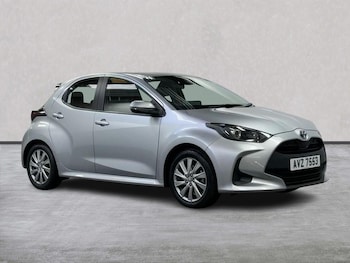 Used Toyota Yaris 2023 for sale - 78192772: Photo