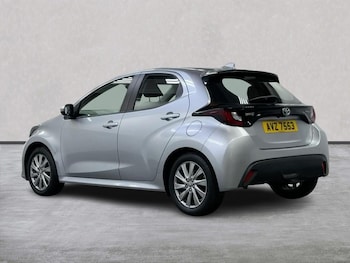 Used Toyota Yaris 2023 for sale - 78192772: Photo