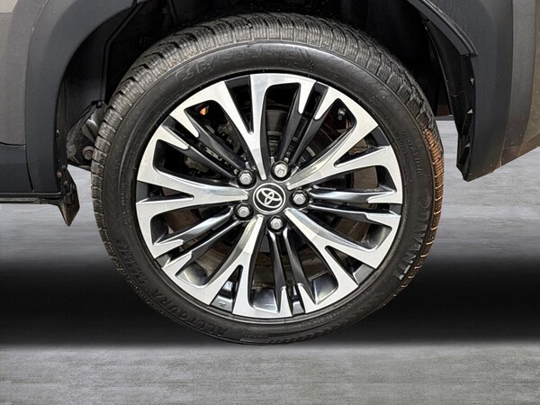 Used Toyota Yaris Cross 2023 for sale - 75517936: Photo 6