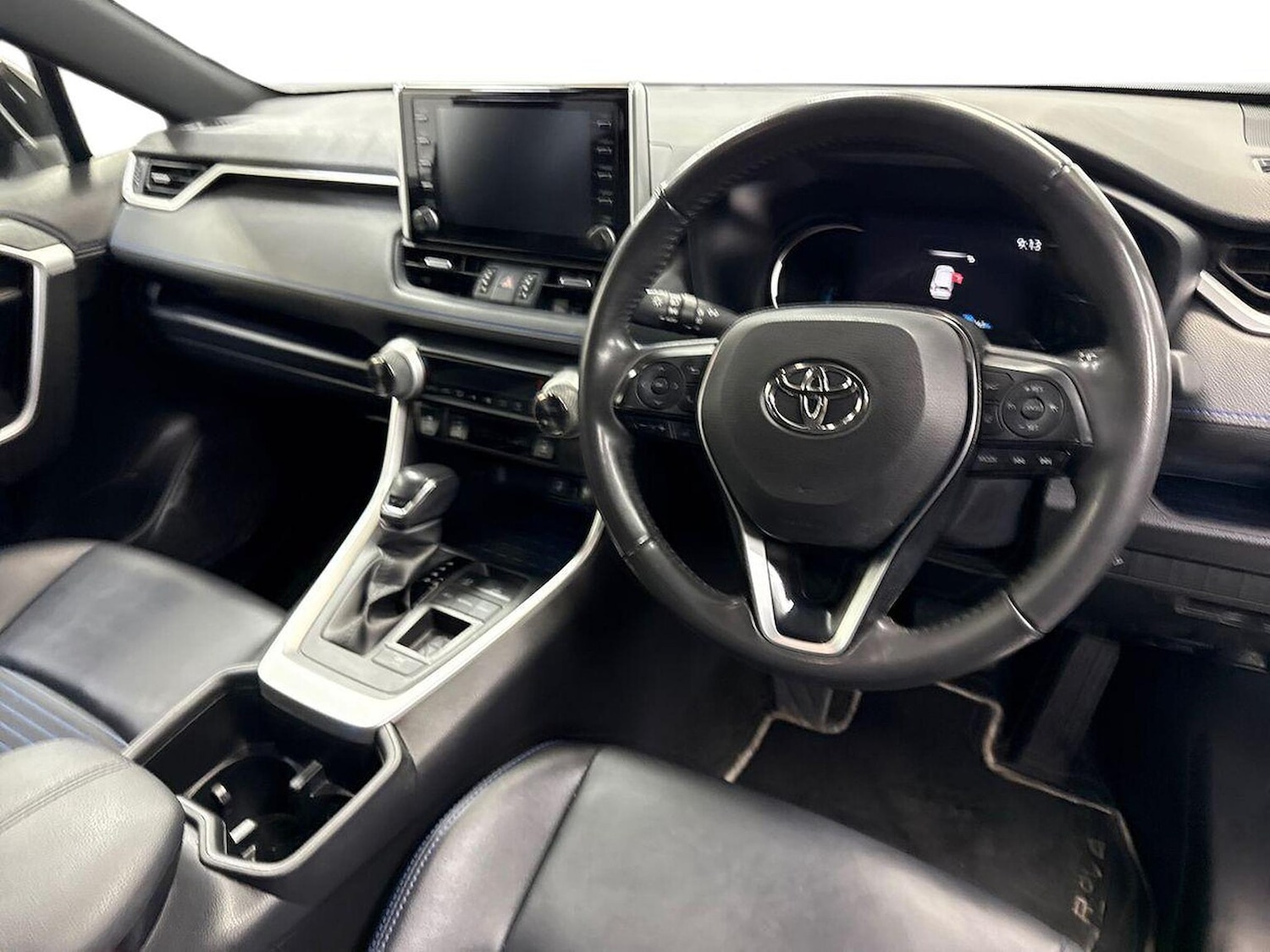 Used Toyota RAV4 2022 for sale - 77991811: Photo 8