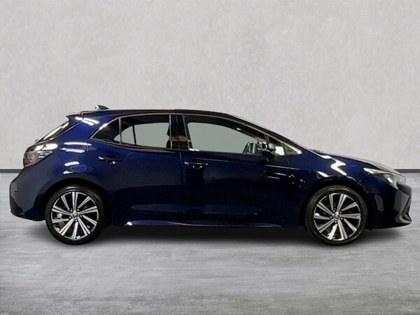 Used Toyota Corolla 2022 for sale - 76070212: Photo 3