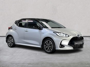 Used Toyota Yaris 2021 for sale - 75583065: Photo