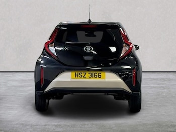Used Toyota Aygo X 2023 for sale - 76170736: Photo 4