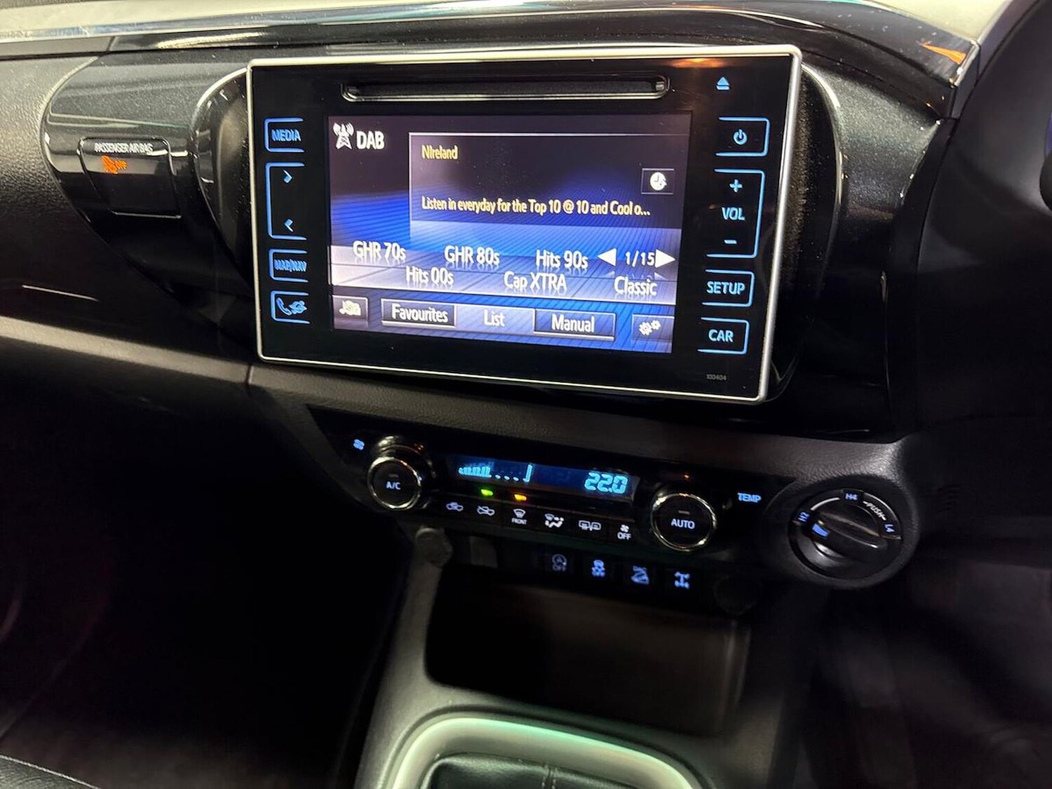 Used Toyota Hilux 2020 for sale - 76342944: Photo 11