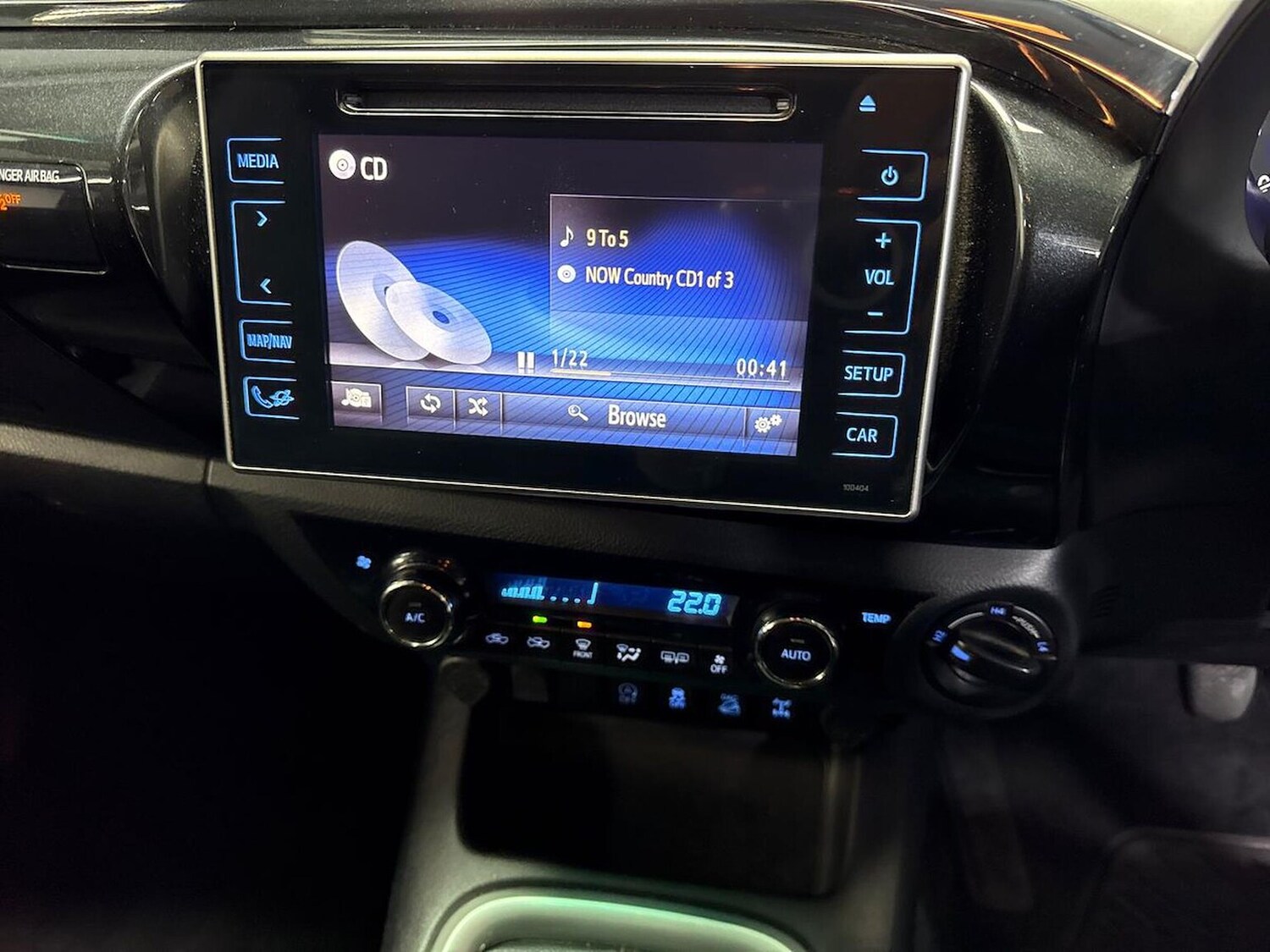 Used Toyota Hilux 2020 for sale - 76342944: Photo 23