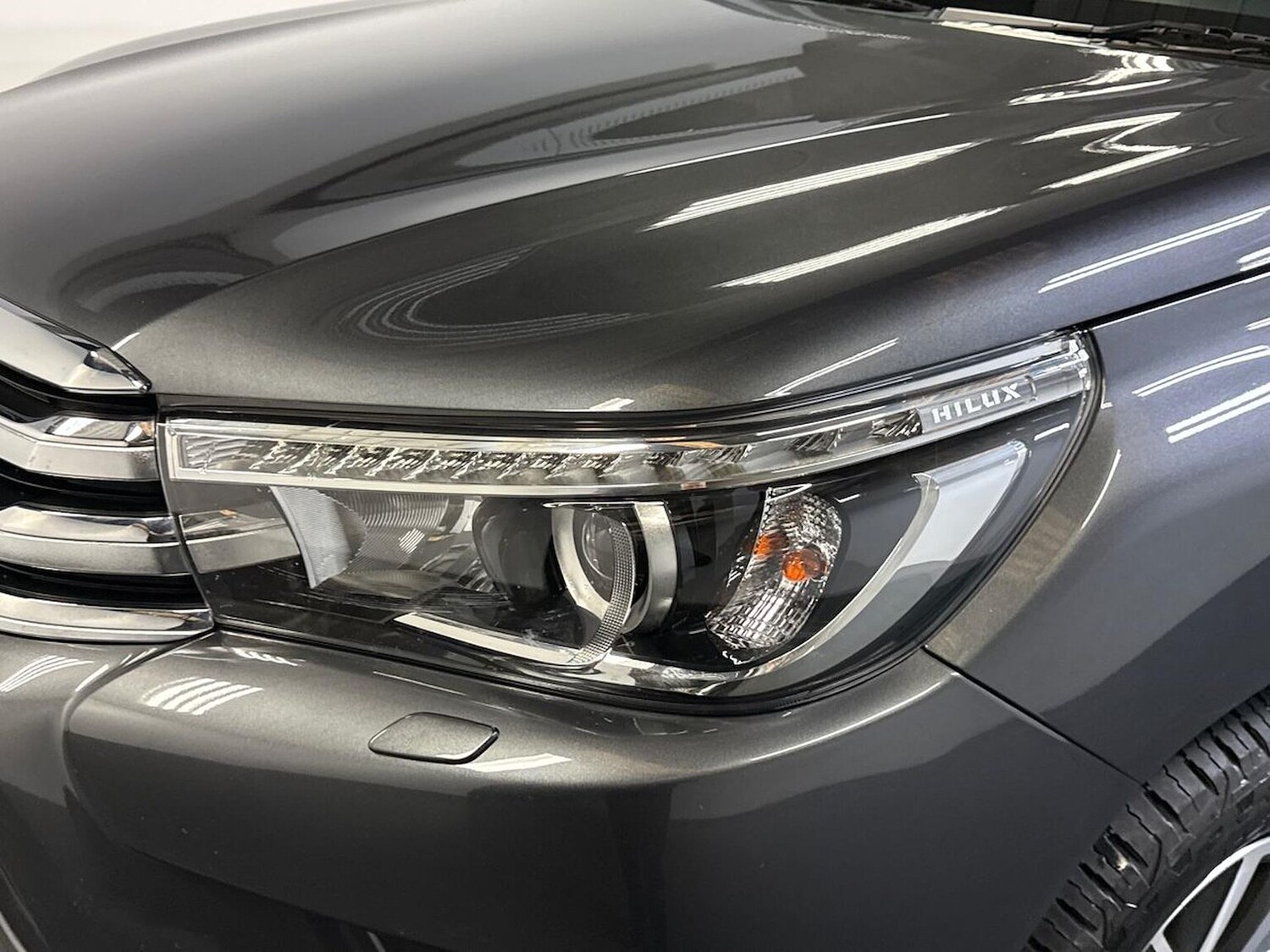 Used Toyota Hilux 2020 for sale - 76342944: Photo 29