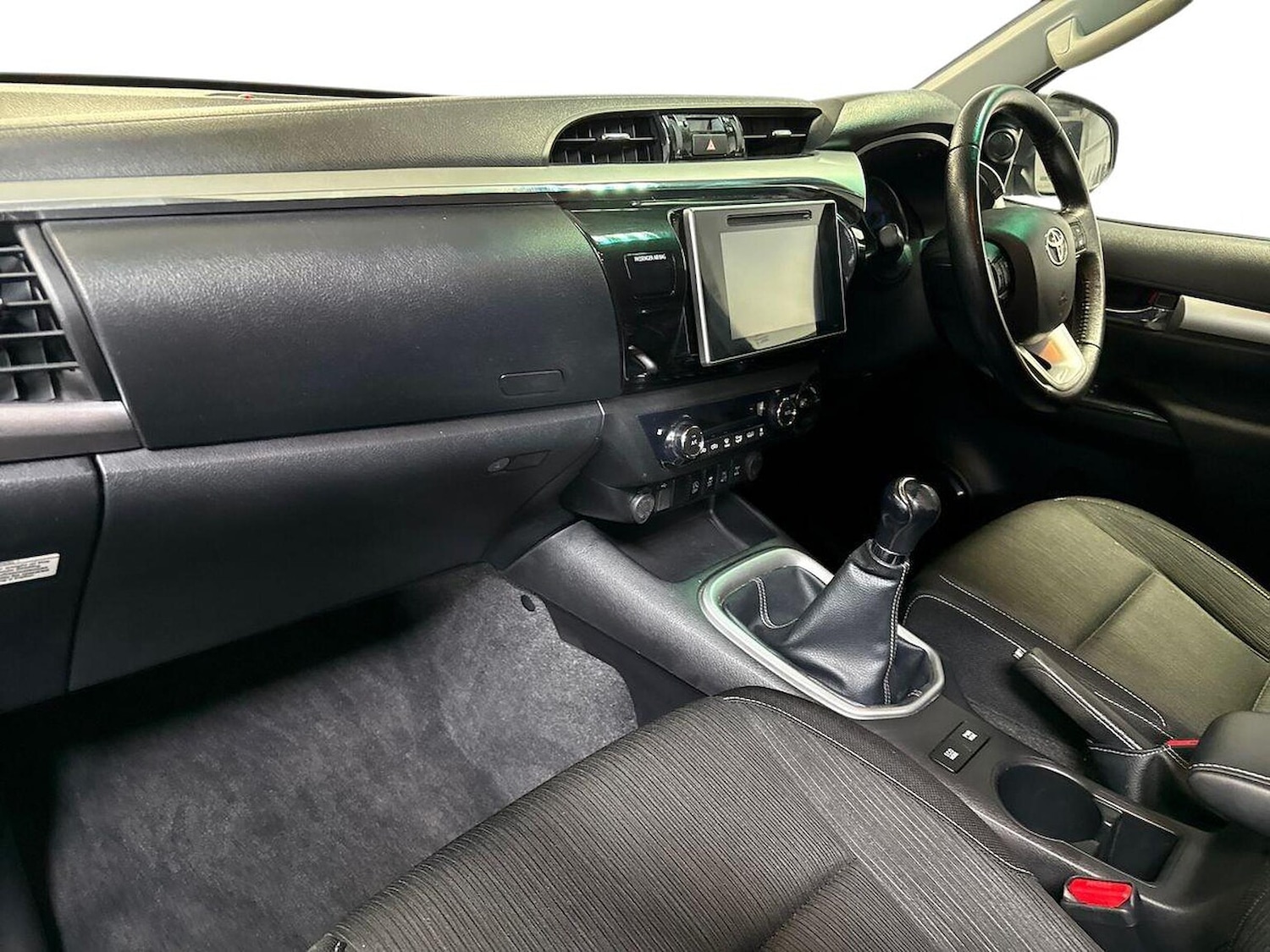 Used Toyota Hilux 2020 for sale - 76342944: Photo 7