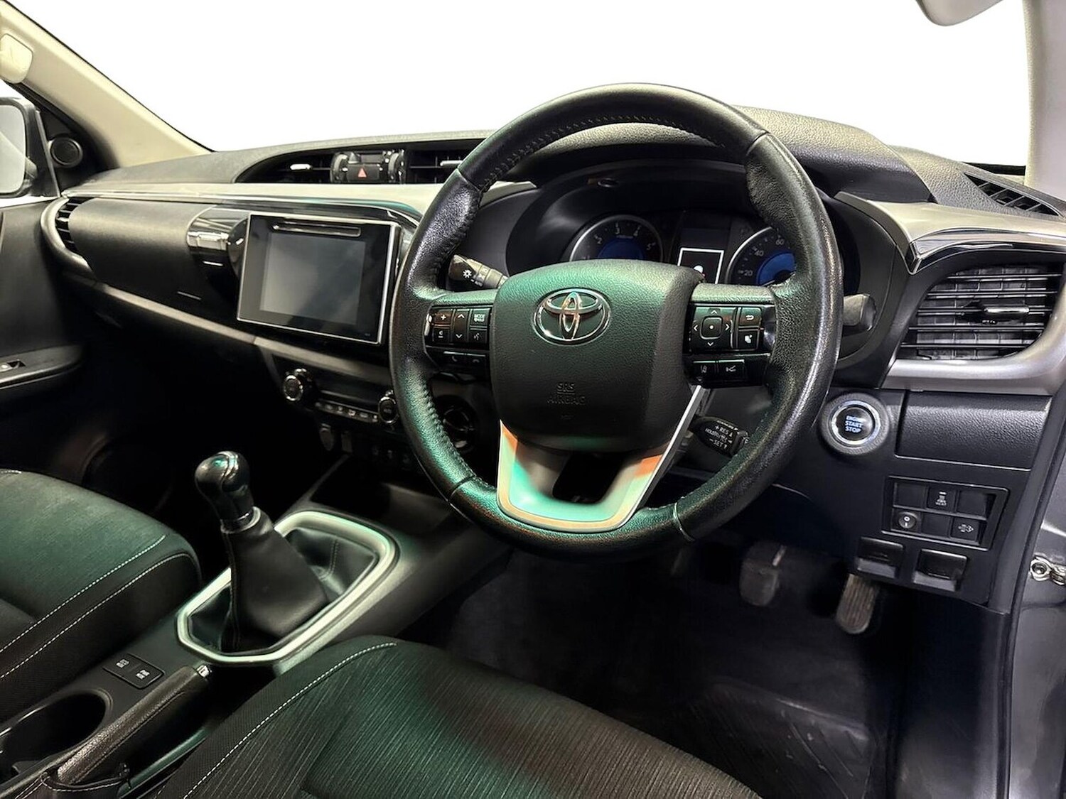 Used Toyota Hilux 2020 for sale - 76342944: Photo 9
