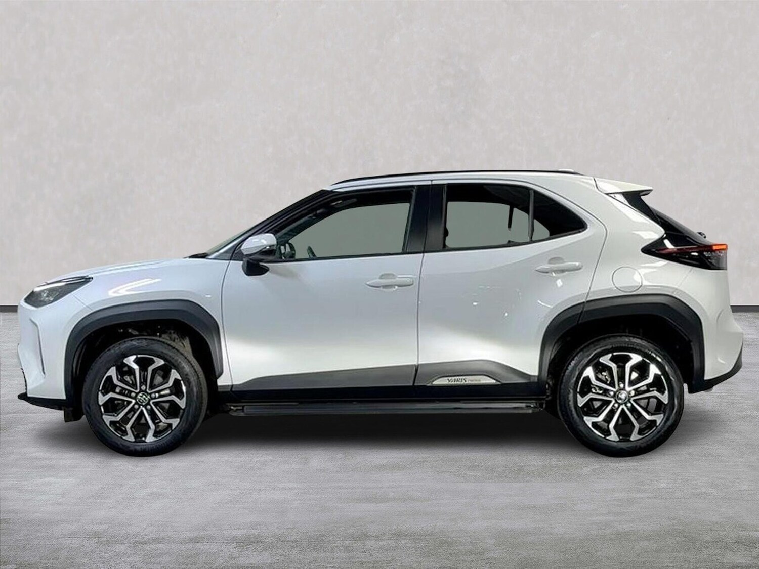 Used Toyota Yaris Cross 2024 for sale - 76430776: Photo 19