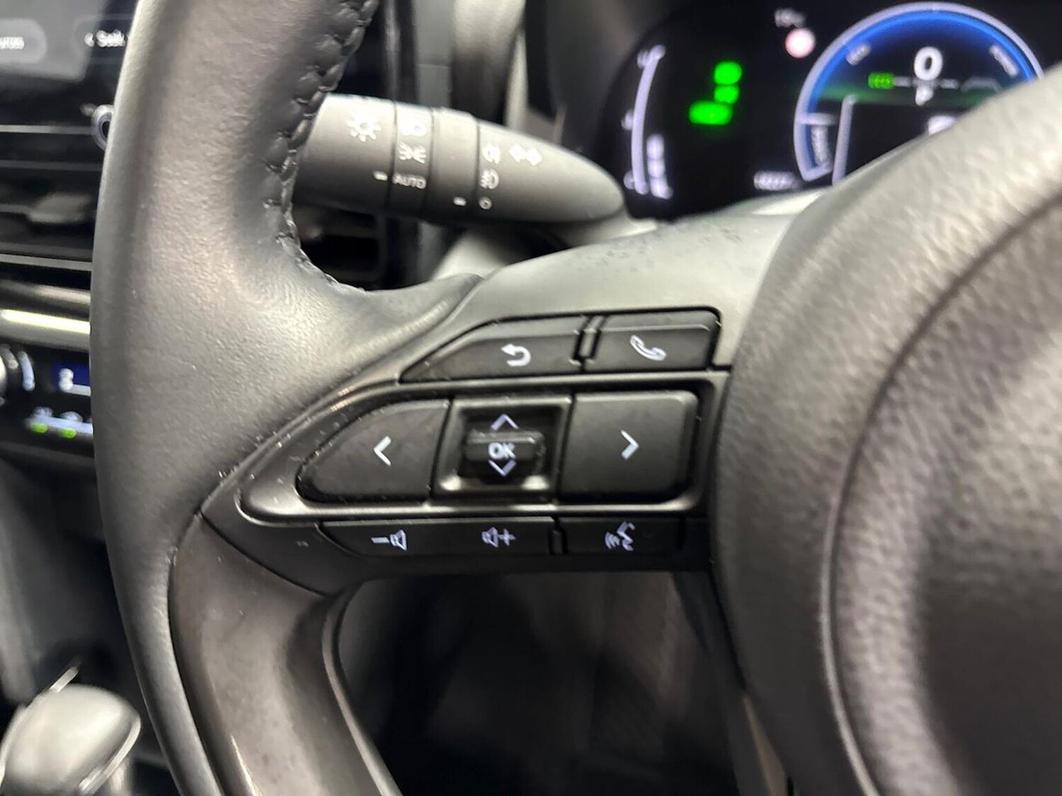 Used Toyota Yaris Cross 2024 for sale - 76430776: Photo 24