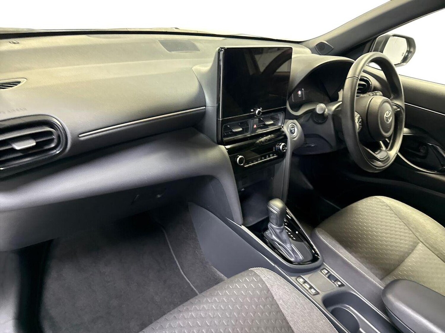 Used Toyota Yaris Cross 2024 for sale - 76430776: Photo 7