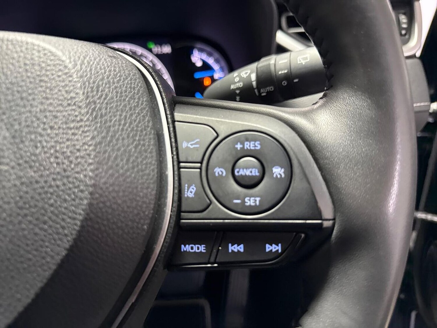 Used Toyota RAV4 2022 for sale - 77487700: Photo 25