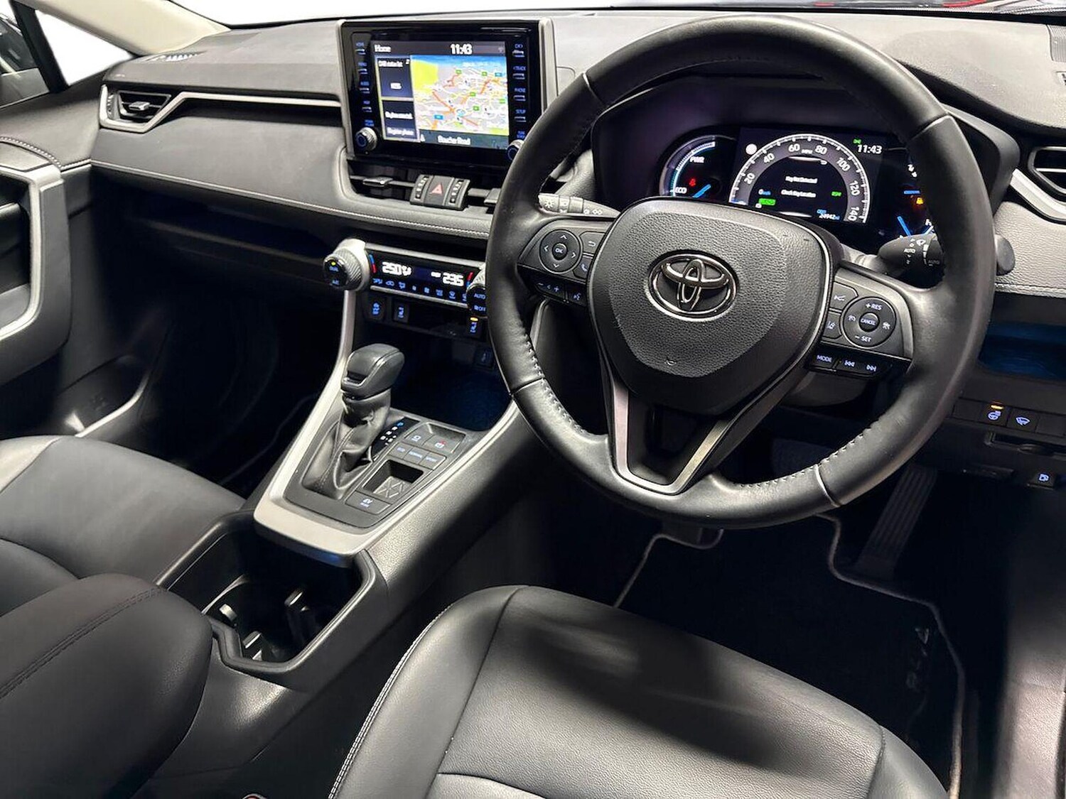 Used Toyota RAV4 2022 for sale - 77487700: Photo 8