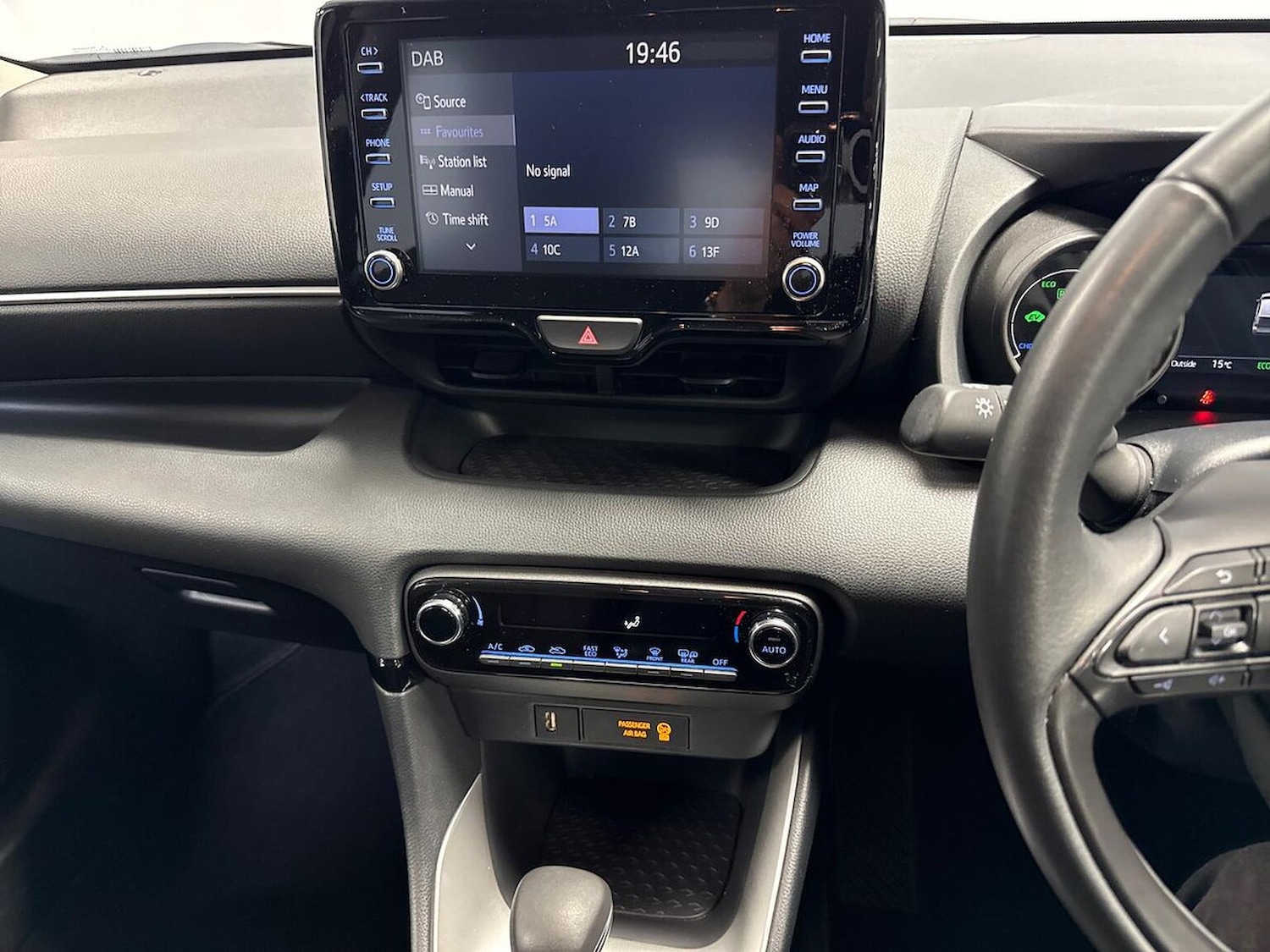 Used Toyota Yaris 2023 for sale - 76219171: Photo 13