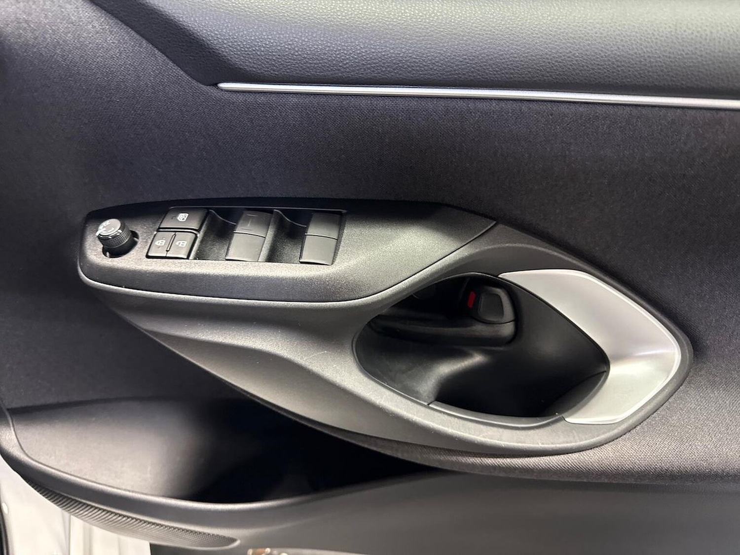 Used Toyota Yaris 2023 for sale - 76219171: Photo 21