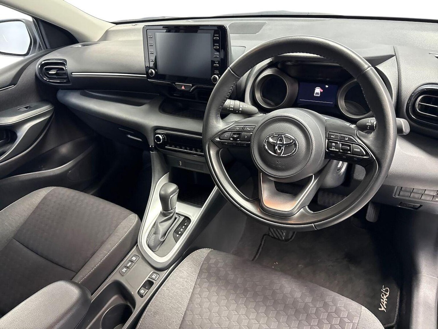 Used Toyota Yaris 2023 for sale - 76219171: Photo 8