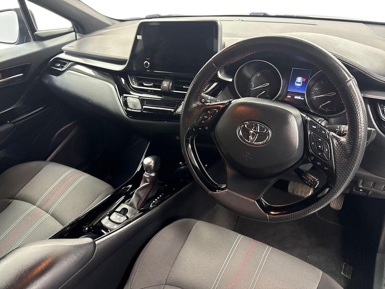 Used Toyota C-HR 2023 for sale - 78194186: Photo 10