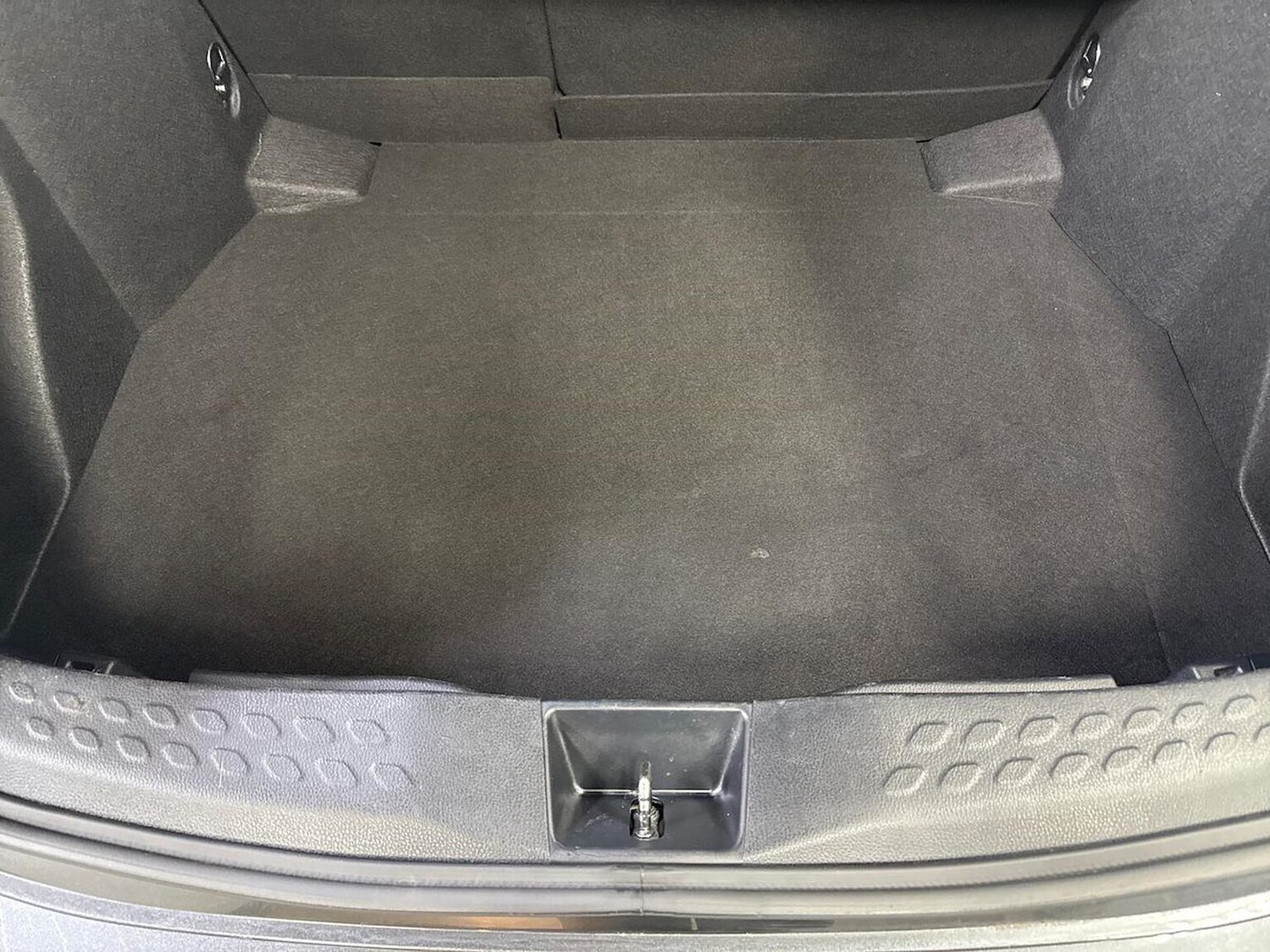 Used Toyota C-HR 2023 for sale - 78194186: Photo 19