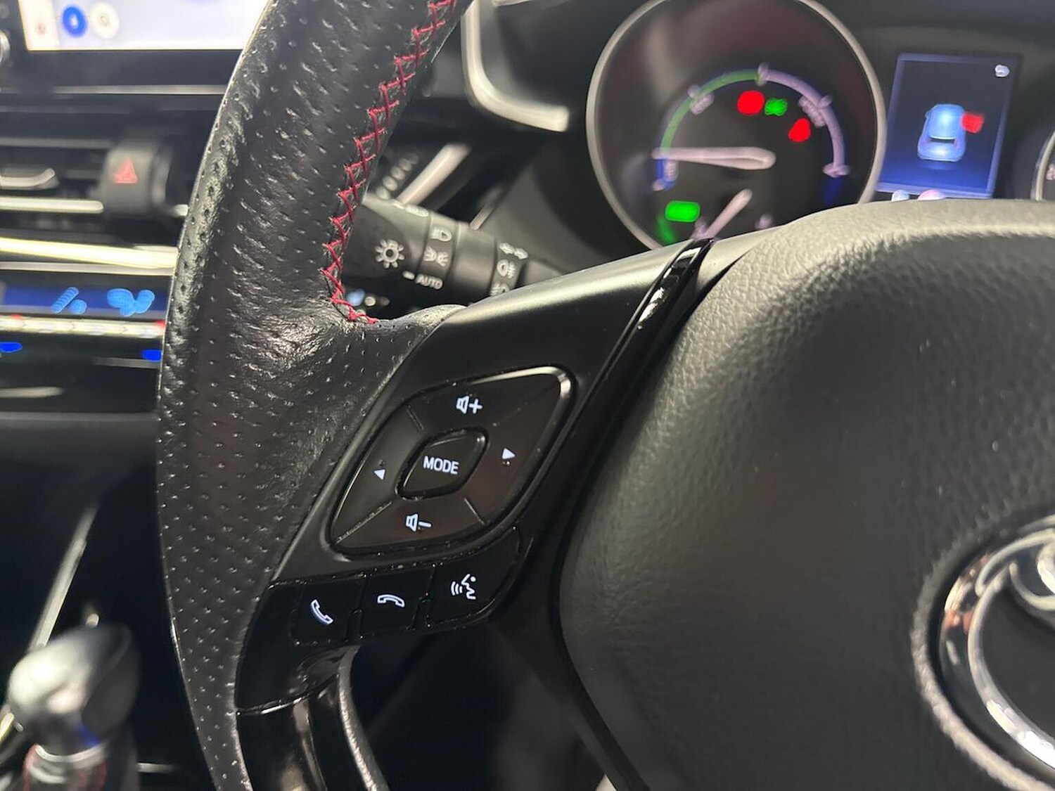 Used Toyota C-HR 2023 for sale - 78194186: Photo 26