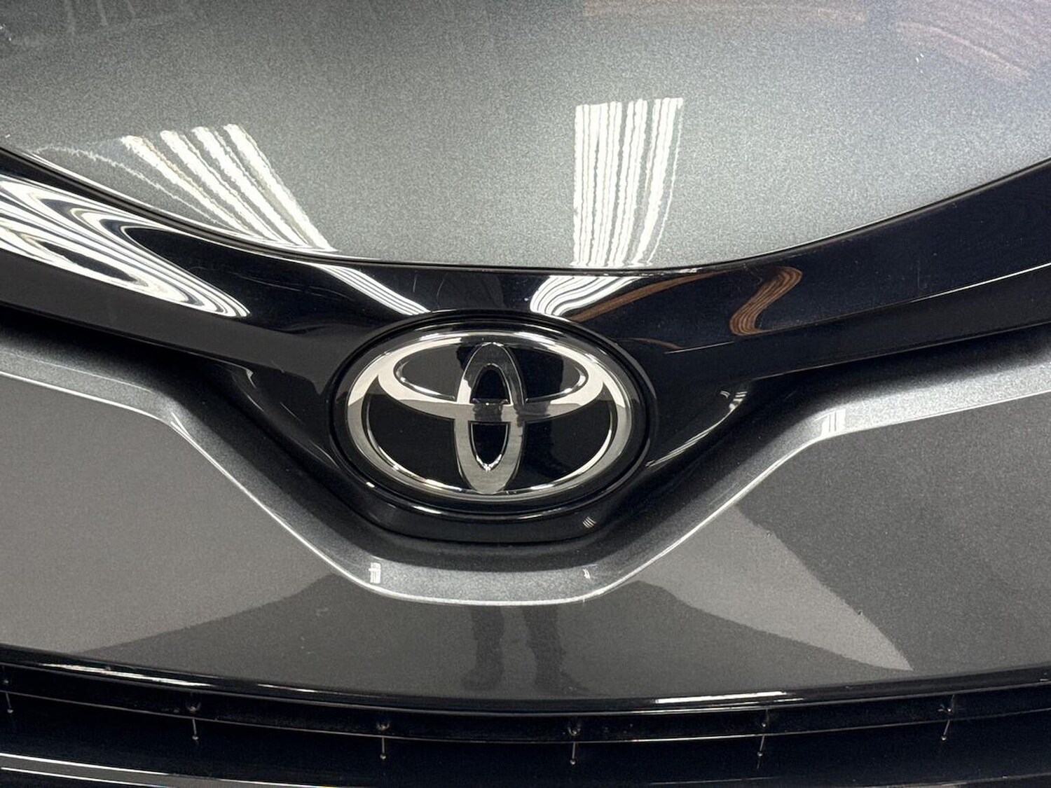 Used Toyota C-HR 2023 for sale - 78194186: Photo 30