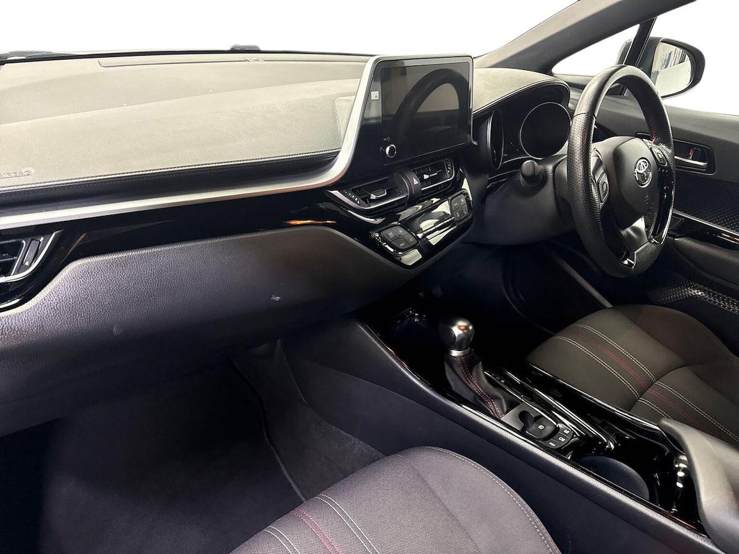 Used Toyota C-HR 2023 for sale - 78194186: Photo 9