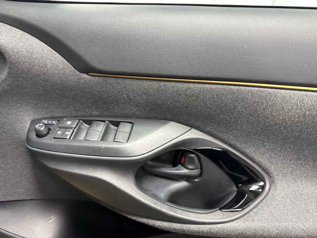 Used Toyota Yaris Cross 2022 for sale - 76490686: Photo 21