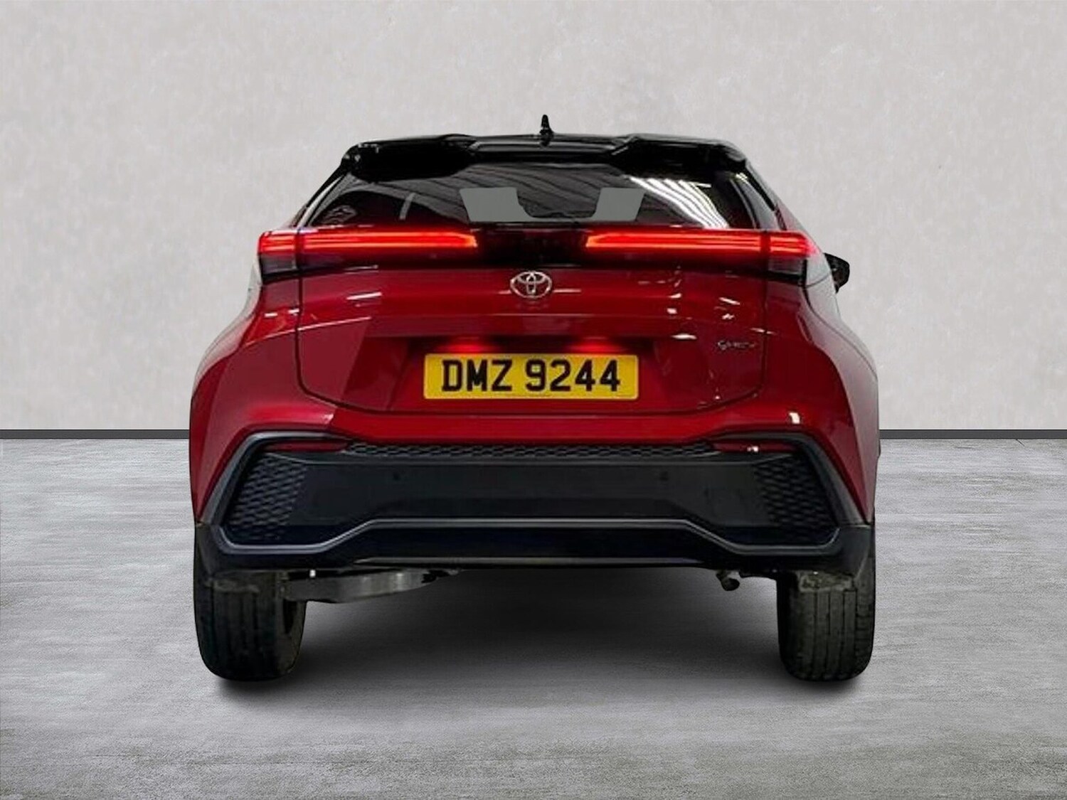 Used Toyota C-HR 2024 for sale - 76628027: Photo 18