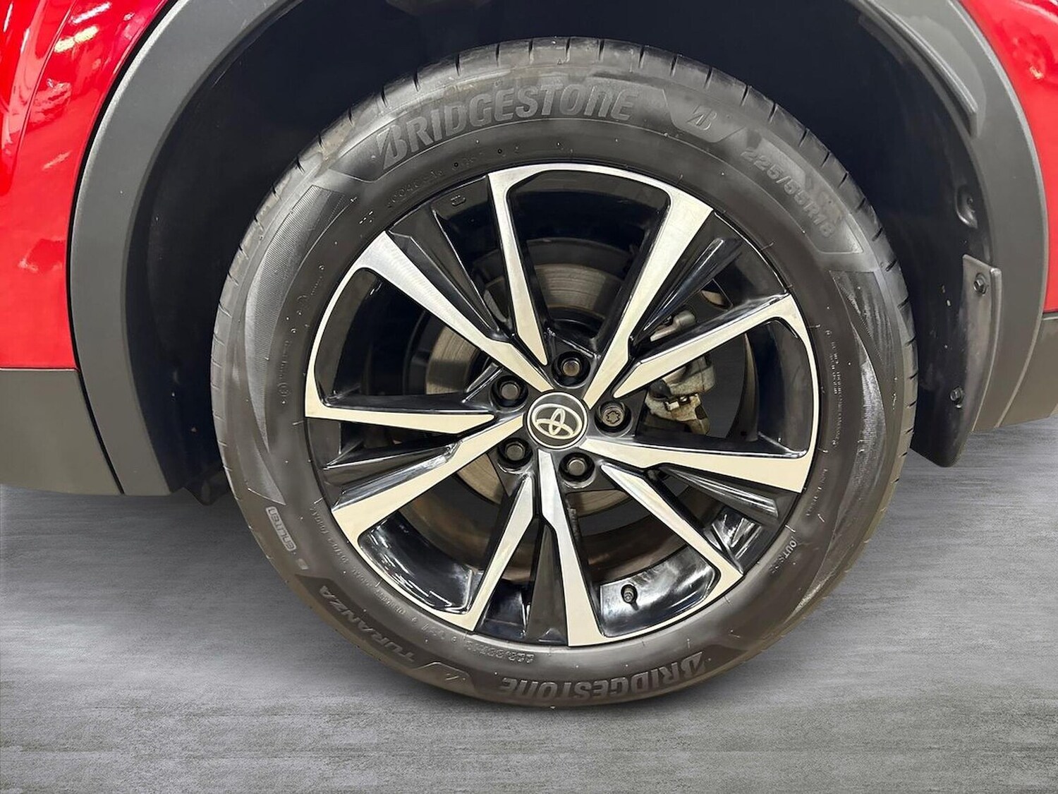 Used Toyota C-HR 2024 for sale - 76628027: Photo 6