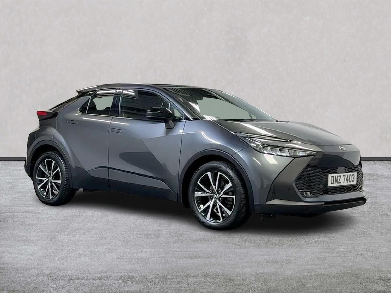 Used Toyota C-HR 2024 for sale - 76324564: Photo 1