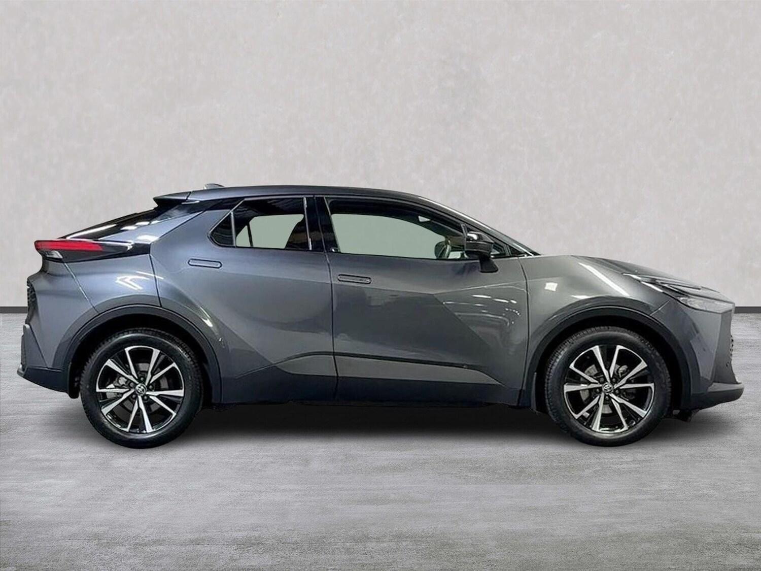 Used Toyota C-HR 2024 for sale - 76324564: Photo 18