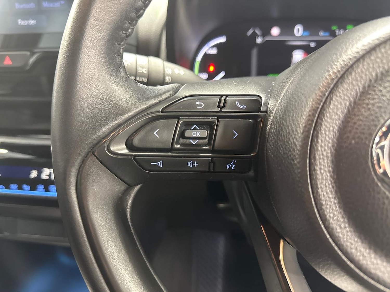 Used Toyota Yaris Cross 2023 for sale - 77595508: Photo 26