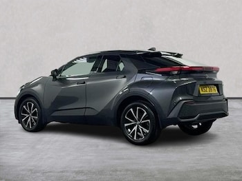 Used Toyota C-HR 2024 for sale - 79331727: Photo