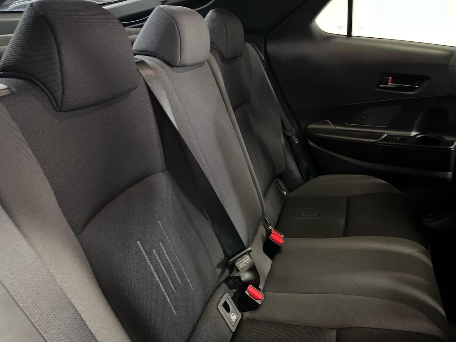 Used Toyota C-HR 2024 for sale - 77488570: Photo 16