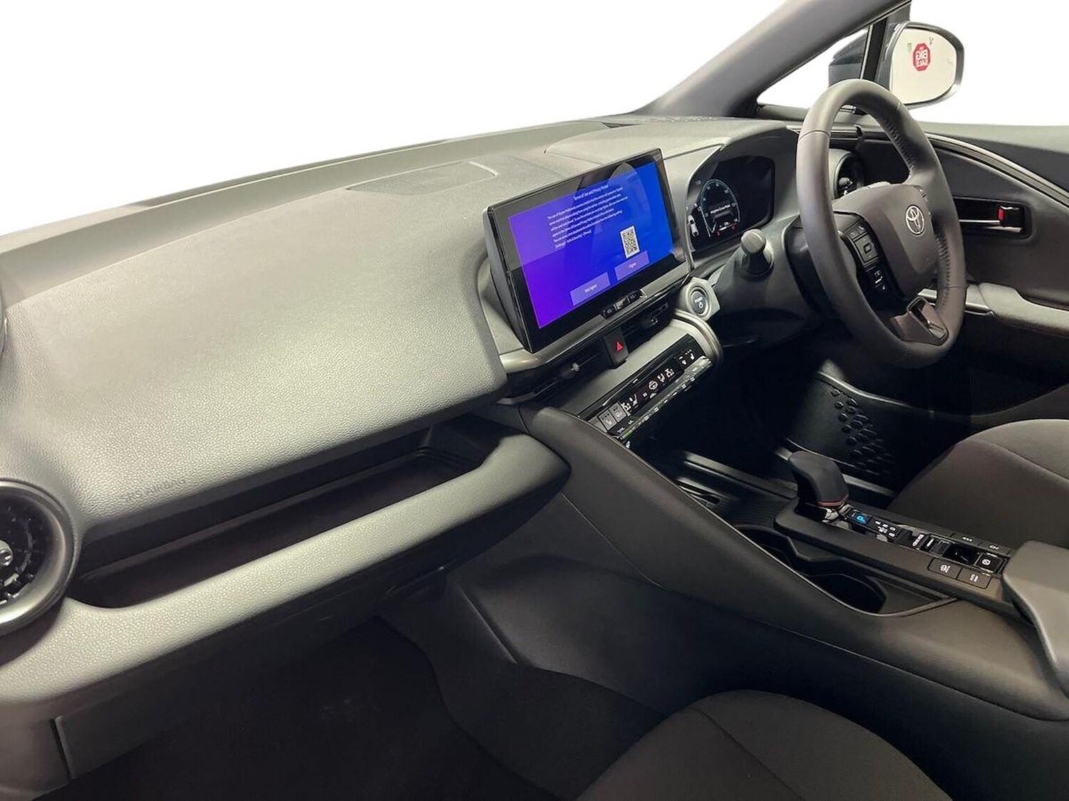 Used Toyota C-HR 2024 for sale - 77488570: Photo 7